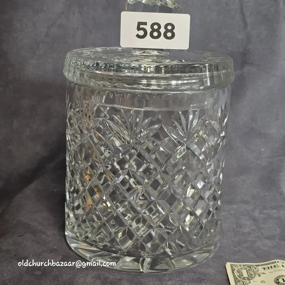 Vtg Presscut Lead Crystal Biscuit/ Cookie Jar with Lid 8